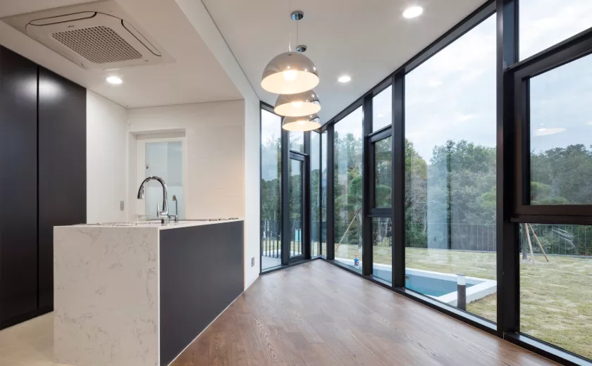 High-end pallet handling robot manufacturing project